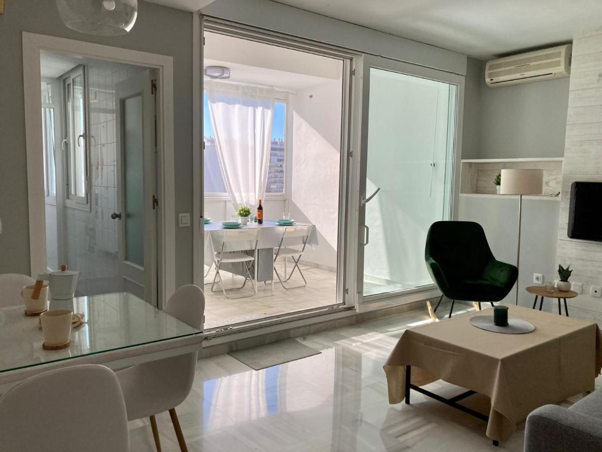 Appartamento Atico Valdelagrana Playa - Aire Acondicionado Y Piscina El Puerto de Santa María Esterno foto