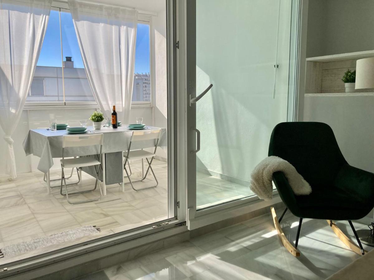 Appartamento Atico Valdelagrana Playa - Aire Acondicionado Y Piscina El Puerto de Santa María Esterno foto