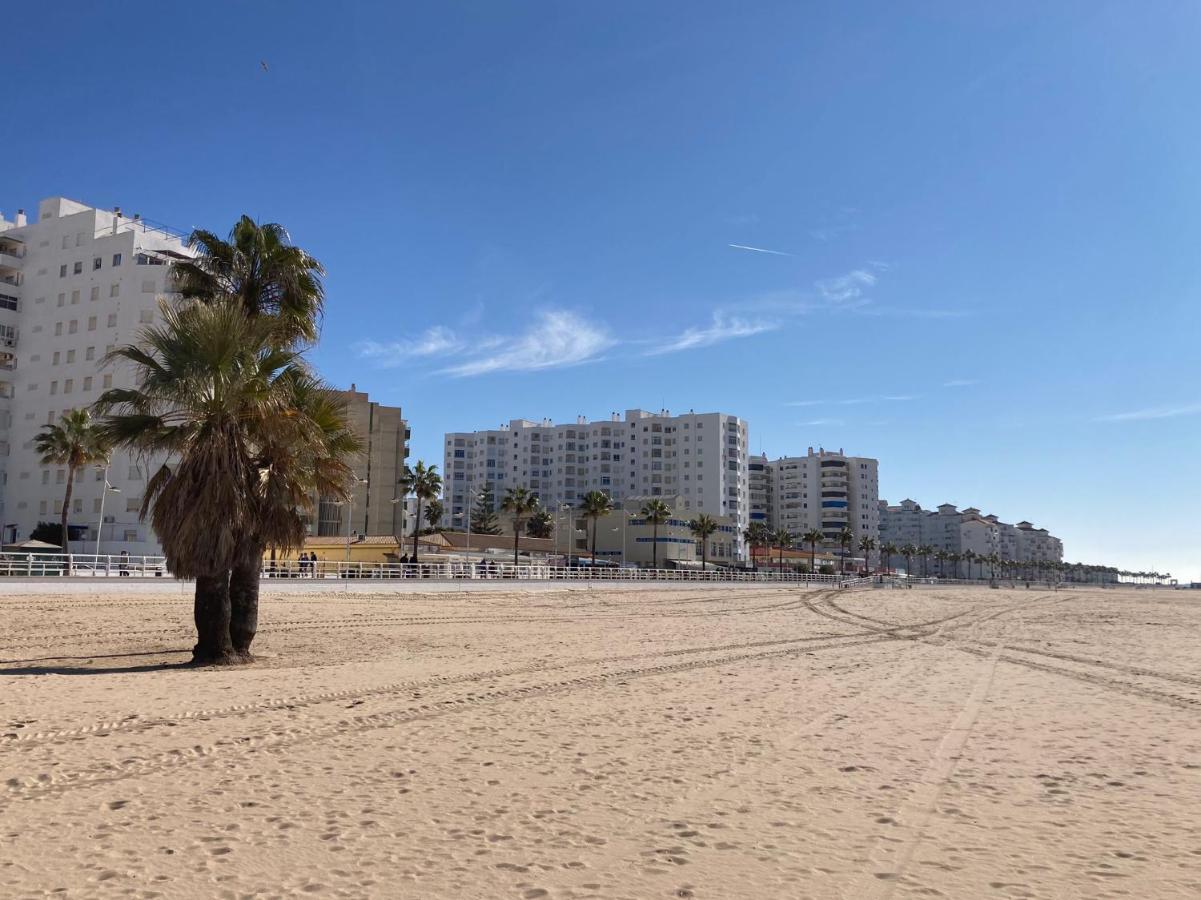 Appartamento Atico Valdelagrana Playa - Aire Acondicionado Y Piscina El Puerto de Santa María Esterno foto